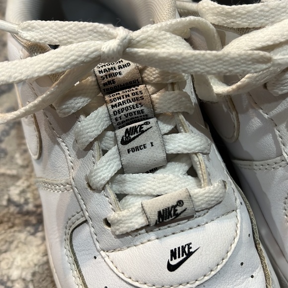 Nike Air Force 1 LV8 3 - White Black (GS) *Rare find Toddler Size 10 - Picture 3 of 5